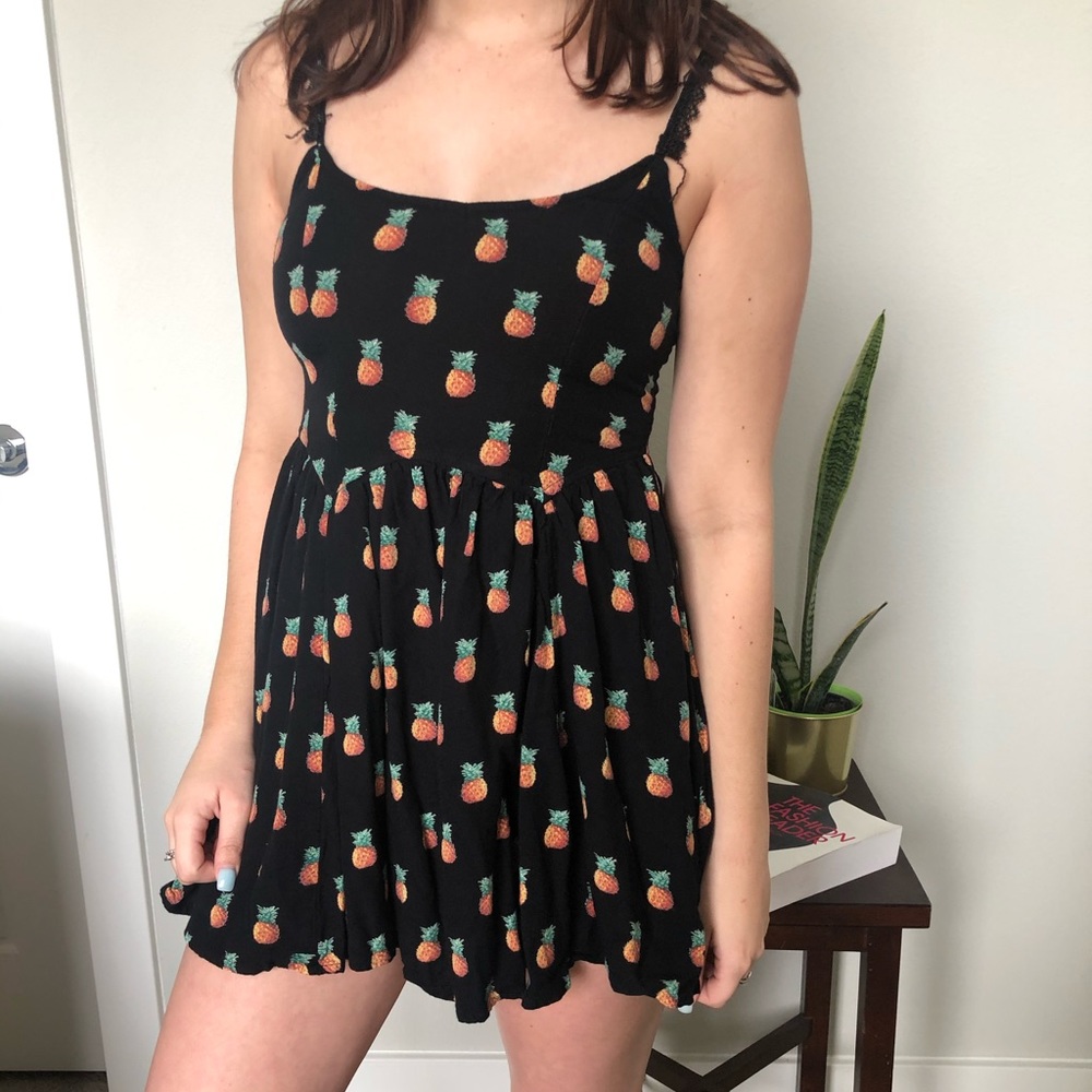 Pineapple pattern mini dress